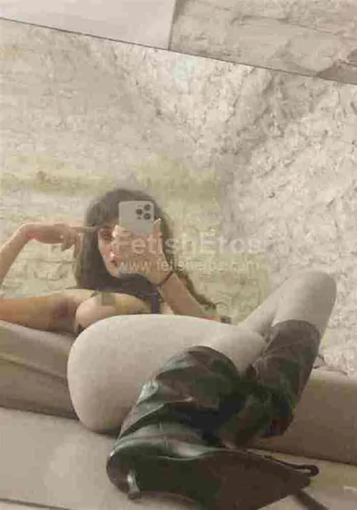 MISTRESS - Wanda Salome