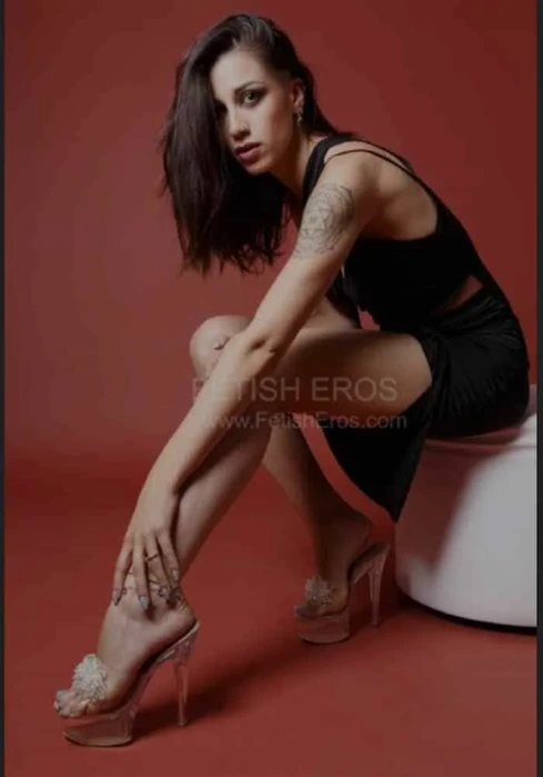 Mistress Miss Kristall BARI - Sessioni con Mistress BDSM, Foto Gallery Fetish, Annuncio Mistress Fetish Eros