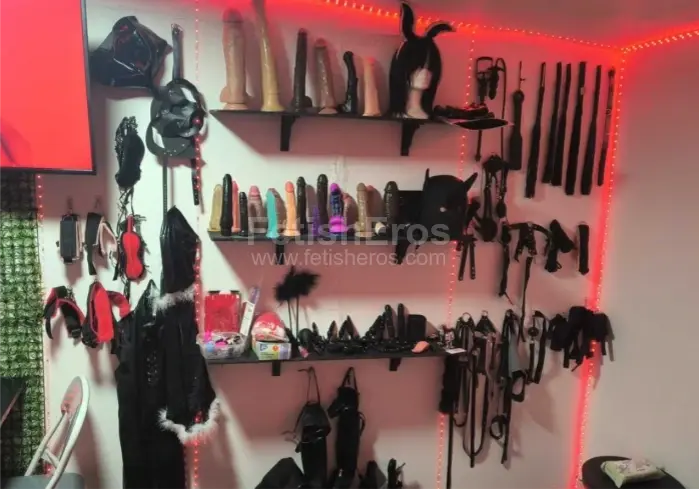 Mistress Mistress Trans NAPOLI - Sessioni con Mistress BDSM, Foto Gallery Fetish, Annuncio Mistress Fetish Eros