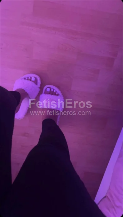 Mistress Queen Fire PESCARA - Sessioni con Mistress BDSM, Foto Gallery Fetish, Annuncio Mistress Fetish Eros