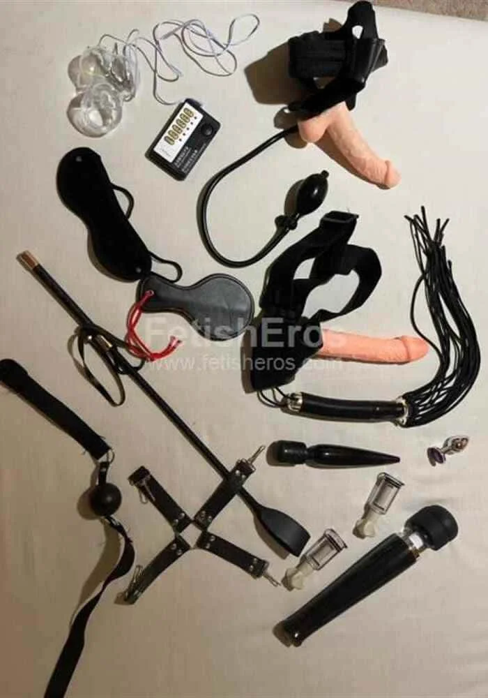Mistress Latina Sophya MONZA - Sessioni con Mistress BDSM, Foto Gallery Fetish, Annuncio Mistress Fetish Eros
