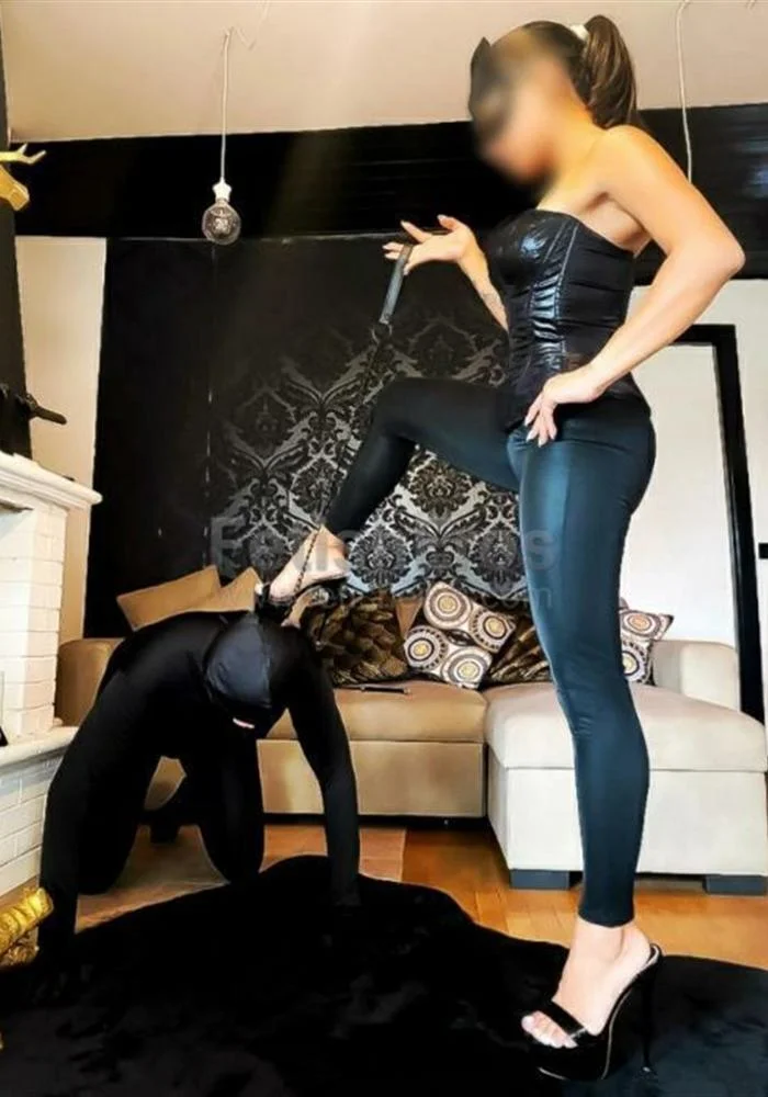 MISTRESS - Desideria