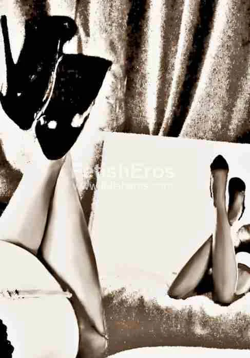 Mistress Mme Sublime MILANO - Sessioni con Mistress BDSM, Foto Gallery Fetish, Annuncio Mistress Fetish Eros