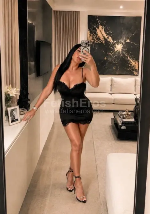 Mistress Marikah Bentley CATANIA - Sessioni con Mistress BDSM, Foto Gallery Fetish, Annuncio Mistress Fetish Eros