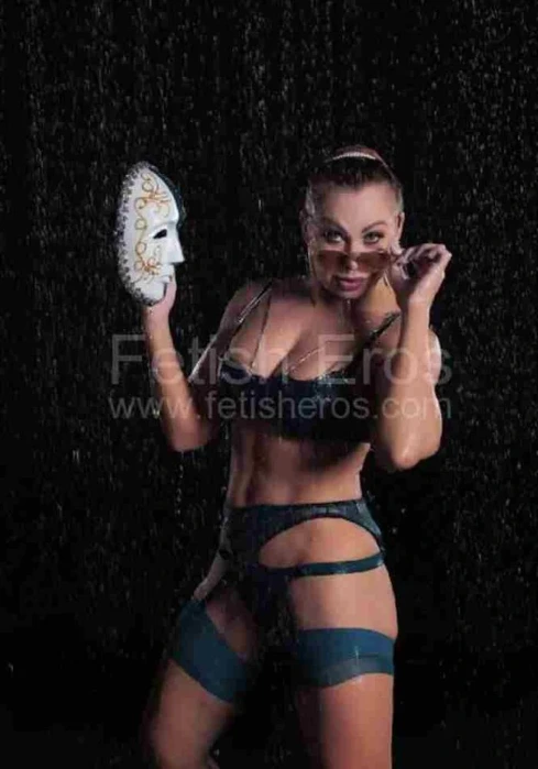 Mistress Mistress Katerin MODENA - Sessioni con Mistress BDSM, Foto Gallery Fetish, Annuncio Mistress Fetish Eros