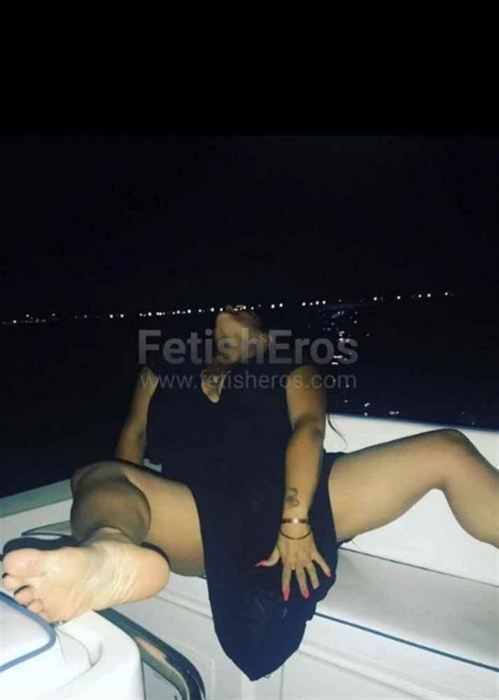 Queen Nesjia NAPOLI Queen Nesjia