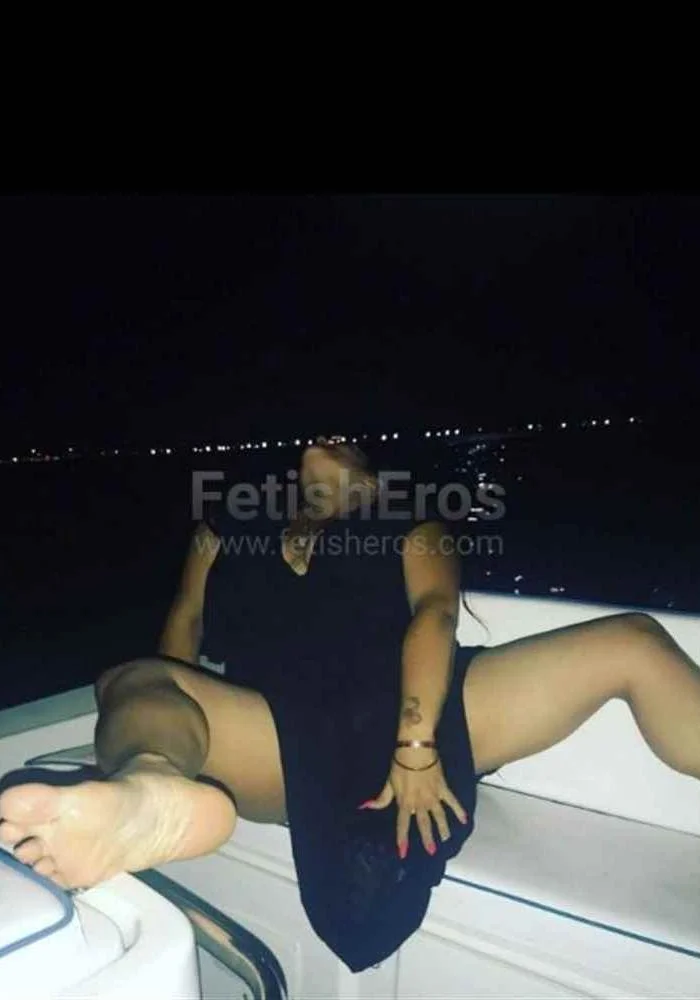 Mistress Queen Nesjia MONZA - Sessioni con Mistress BDSM, Foto Gallery Fetish, Annuncio Mistress Fetish Eros