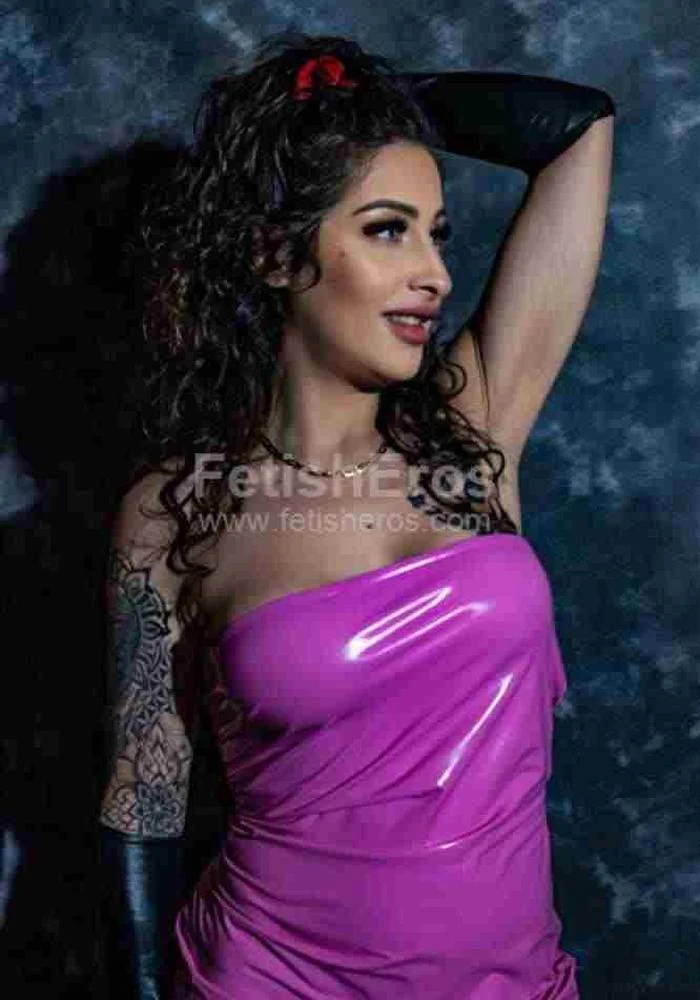 MISTRESS - Miss Rose