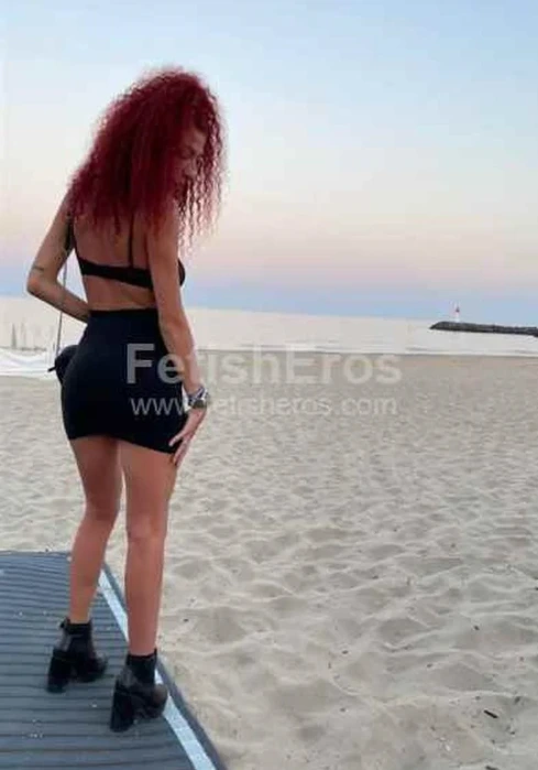 Mistress Miss Ricciolina MILANO - Sessioni con Mistress BDSM, Foto Gallery Fetish, Annuncio Mistress Fetish Eros