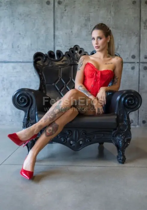 Mistress Diably VERONA - Sessioni con Mistress BDSM, Foto Gallery Fetish, Annuncio Mistress Fetish Eros