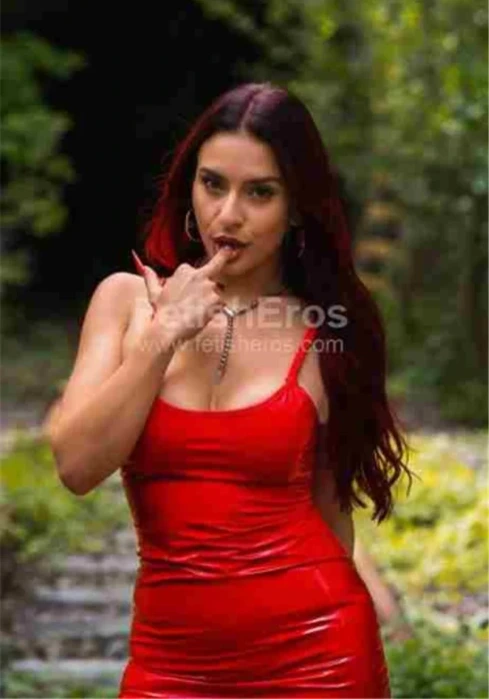 Mistress Miss Fuego MONZA -Sessioni con Mistress BDSM, Foto Gallery Fetish, Annuncio Mistress Fetish Eros