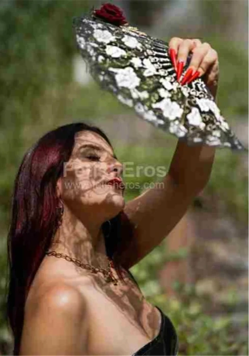 Mistress Miss Fuego MONZA - Sessioni con Mistress BDSM, Foto Gallery Fetish, Annuncio Mistress Fetish Eros