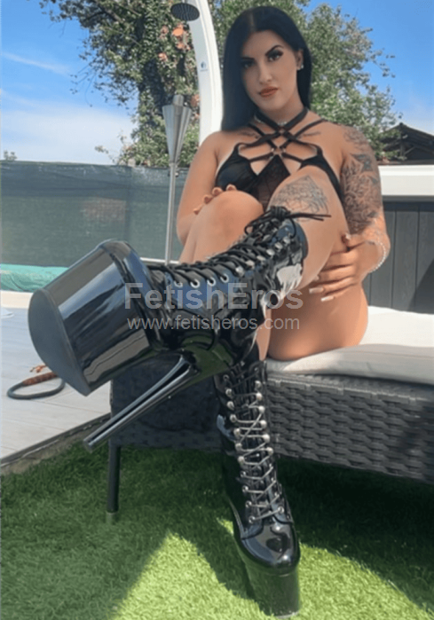 Mistress Genny MILANO MISTRESS - Mistress Genny