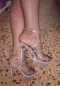 Mistress Claudia Domina a ancona – Annunci Padrone, BDSM e Fetish - FetishEros