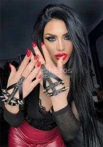 Mistress Mistress Iside a roma – Annunci BDSM - FetishEros