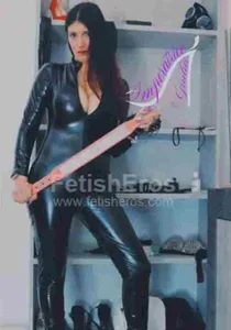 Mistress 27 e 28 luglio a genova – Annunci BDSM