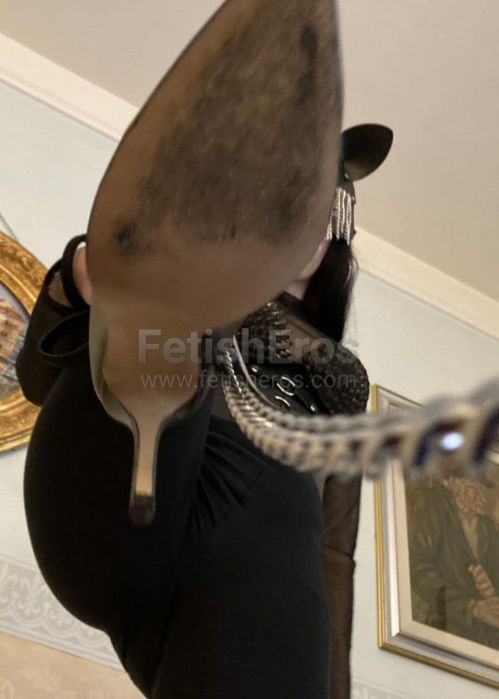 Domina Disturbia