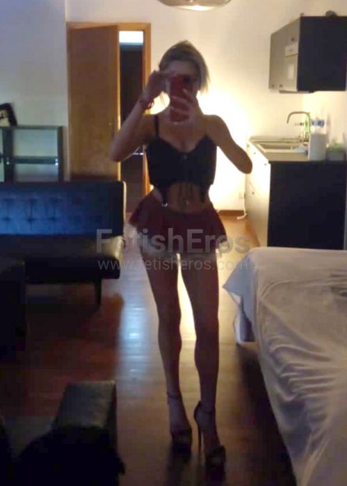 Mistress Sara